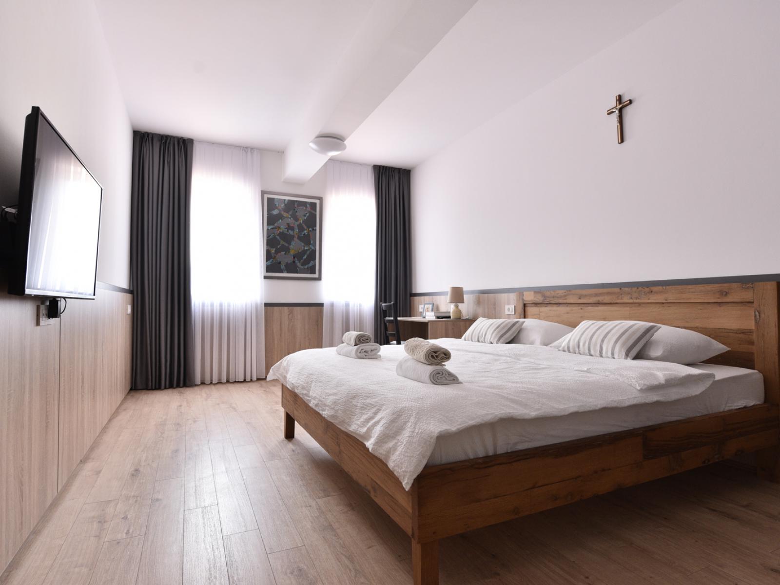 Deluxe comfort soba s bračnim krevetom - Mostar Dompes